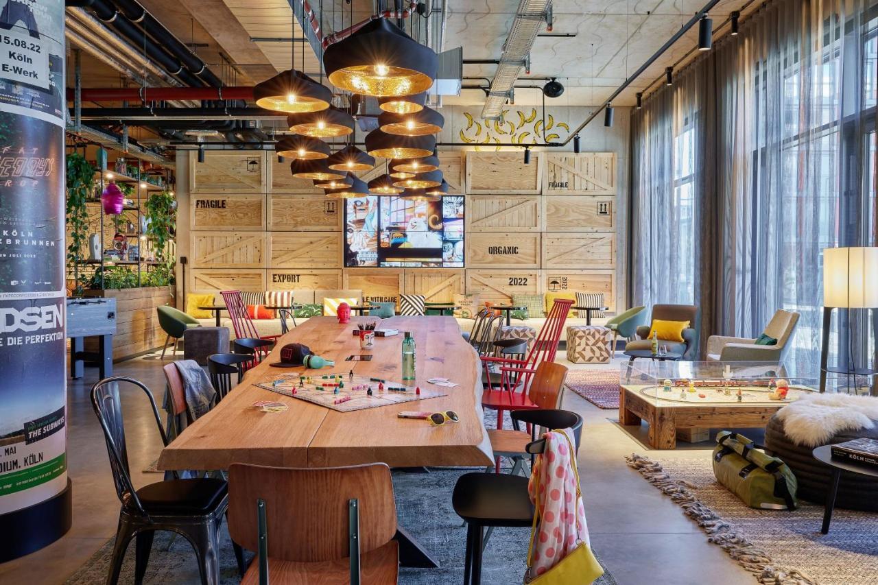 Moxy Cologne Muelheim Hotel Ngoại thất bức ảnh
